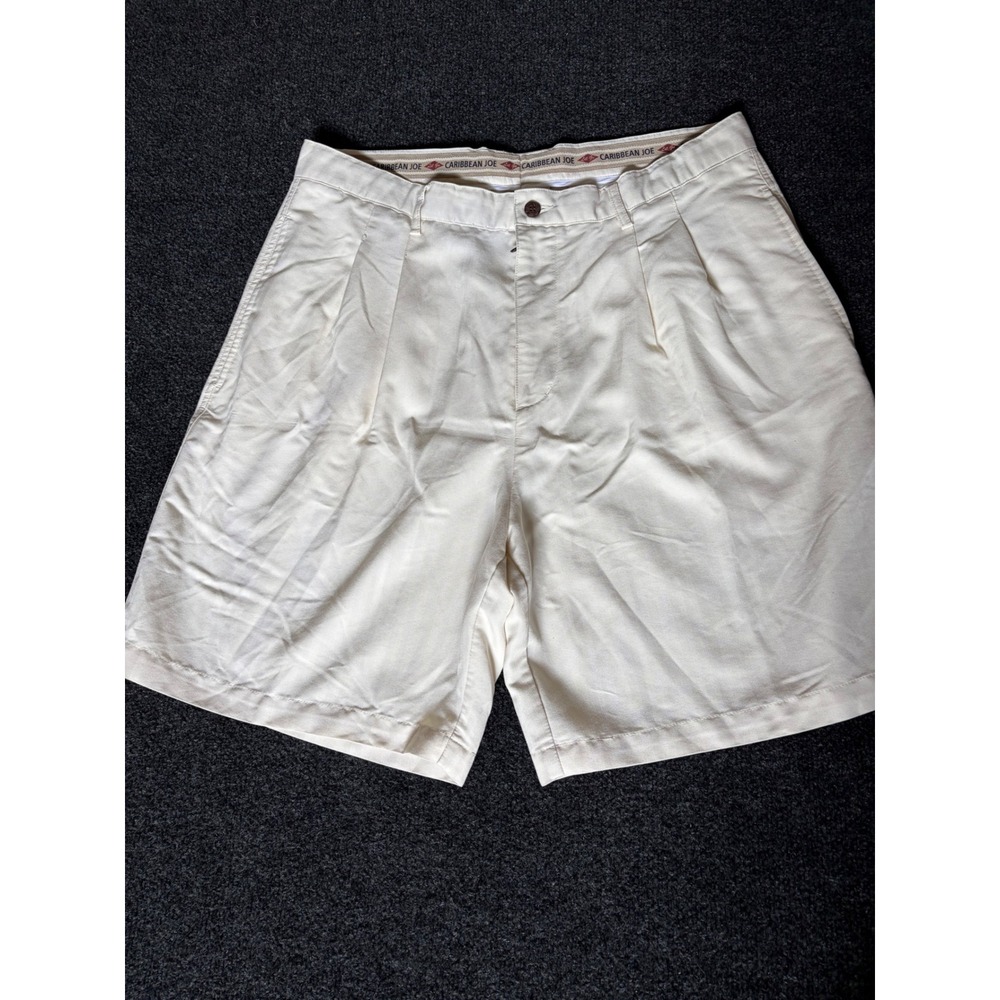 Caribbean Joe Mens Pleated Chino Shorts Cream Beige Size 36 Tropical Casual